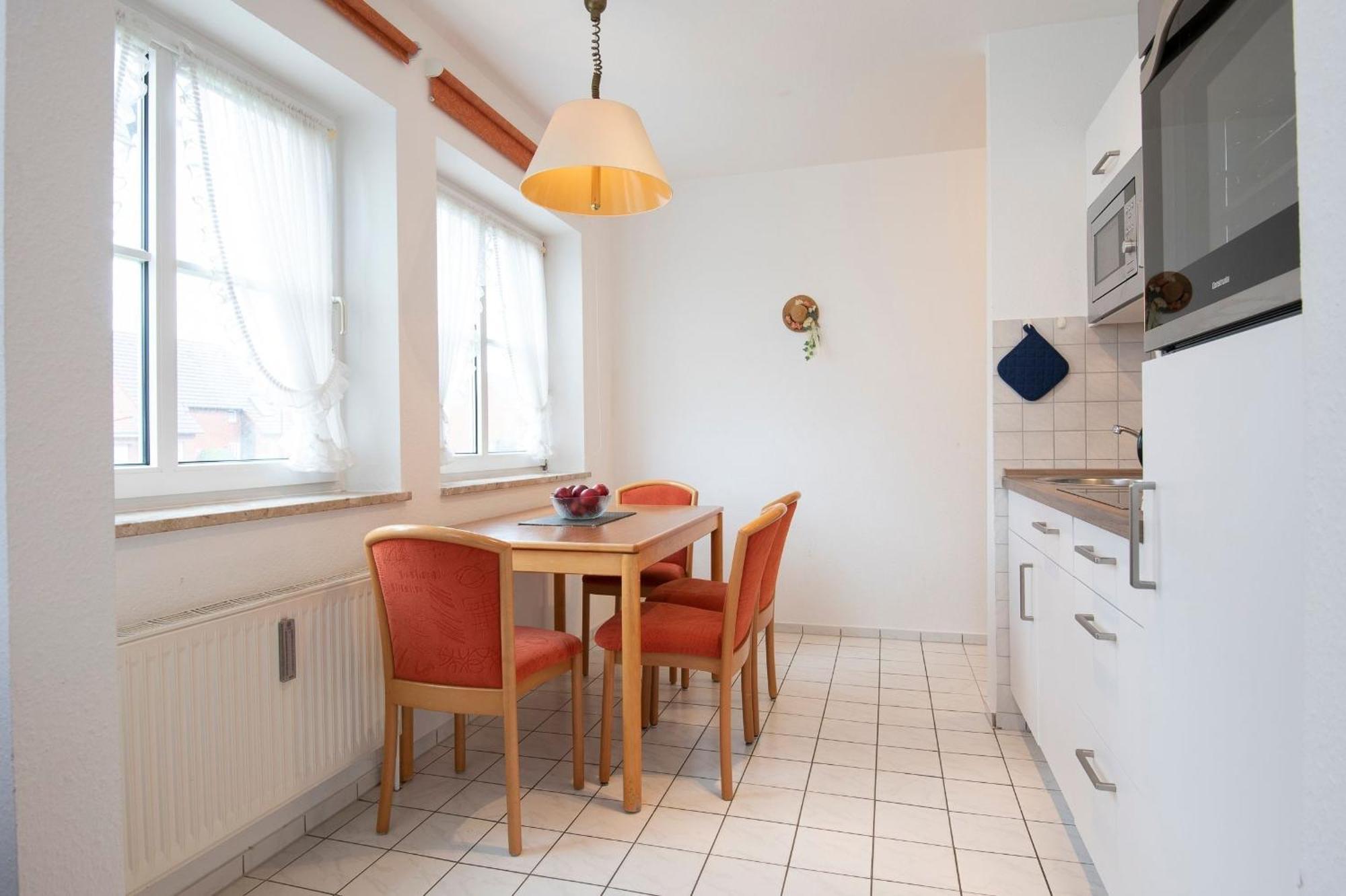 Ferienwohnung Ostseebutt Mit Terrasse Im Kaiserhof 2 Kellenhusen Eksteriør billede